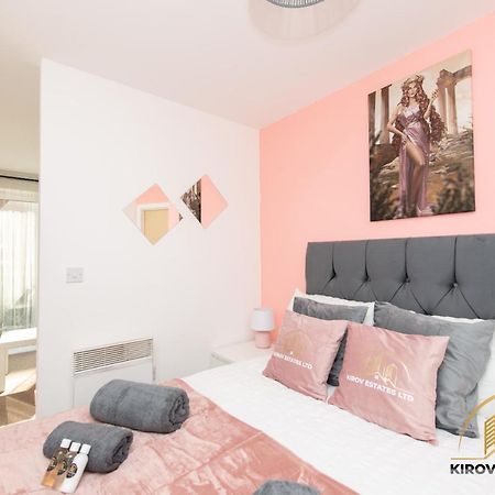 סאות'המפטון Aphrodite Apartment - The Lust Of Town מראה חיצוני תמונה